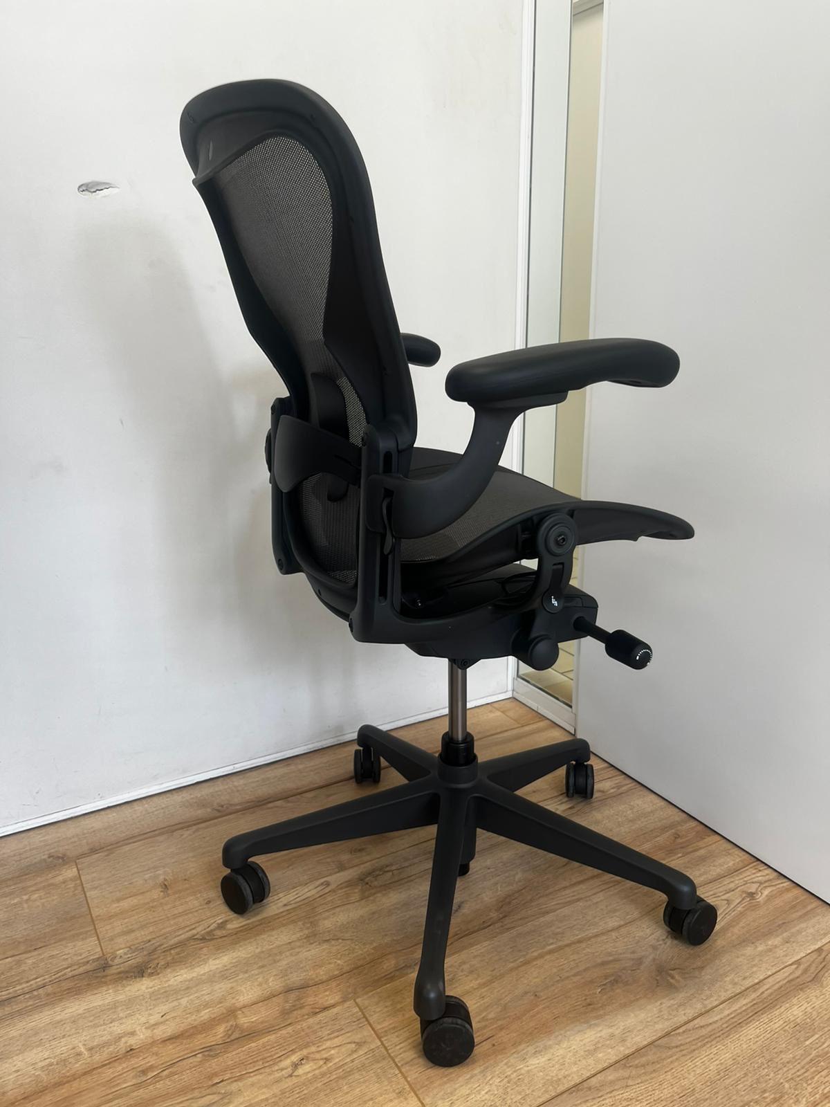 Herman Miller Aeron Remastered Lumbar Offerta estiva